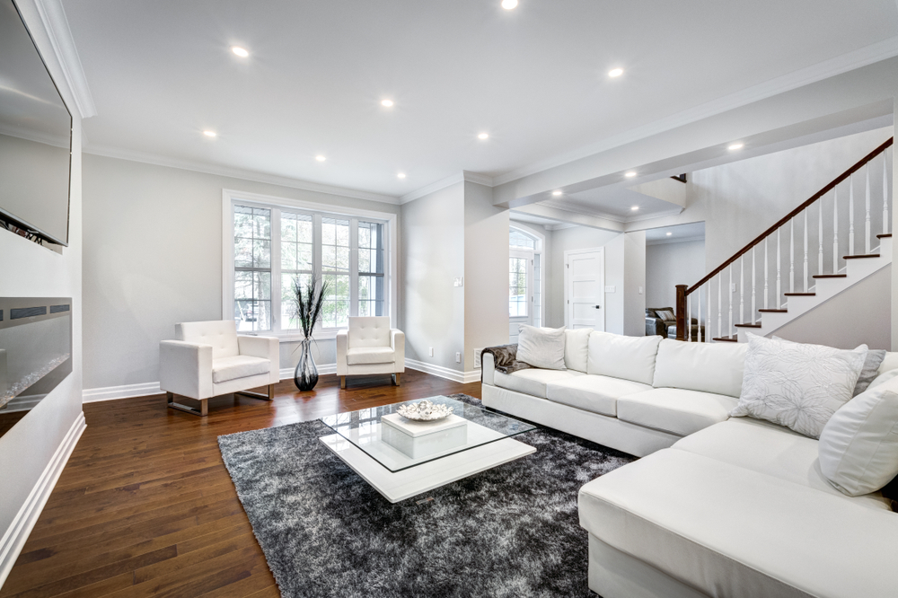 Full,set,of,canadian,brand,new,staged,home,in,montreal,